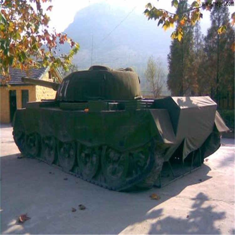 美兰大型充气坦克